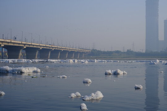 Most polluted river , Toxic foam covers sacred Yamuna river in Delhi