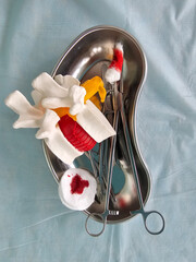 Intervertebral hernia symptoms and treatment