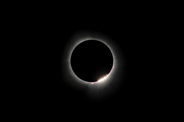 Solar Eclipse Baily's Beads