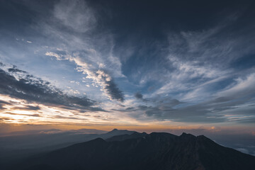 八ヶ岳 赤岳頂上山荘からの夕焼け空