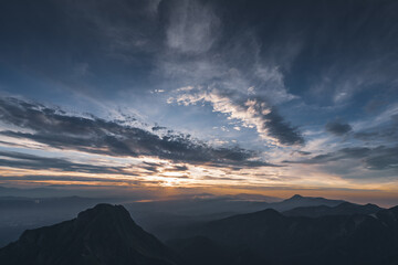八ヶ岳 赤岳頂上山荘からの夕焼け空