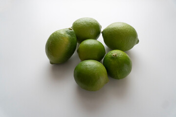 国産グリーンレモンとライム