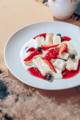 fresh and tasty porridge with berries