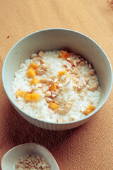 fresh and tasty porridge with berries