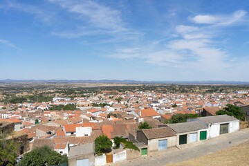 Panoramic view of the Extremadura village of Alburquerque showing its houses and roofs.