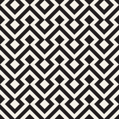 Vector seamless pattern. Repeating geometric lines. Abstract lattice background design.