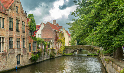 Fototapeta premium Canals in the beautiful city of Bruges Belgium 