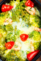 Baked gratin of broccoli and shrimps