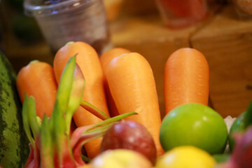 태국 재래시장에서 판매하는 신선한 야채,채소,과일들