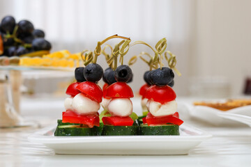 Light vegetable snack strung on skewers