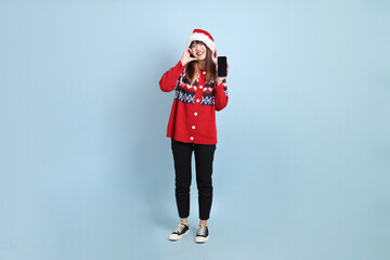 Woman wearing Santa hat
