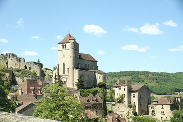 Obraz premium Saint-Cirq-Lapopie village in Lot Department Occitania Midi-Pyrénées South-Western France 