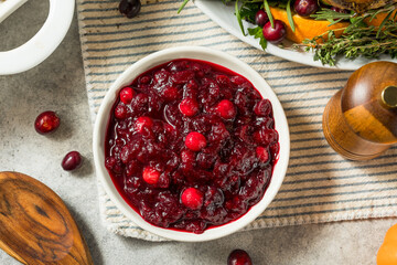 Healthy Homemade Thanksgiving Cranberry Sauce