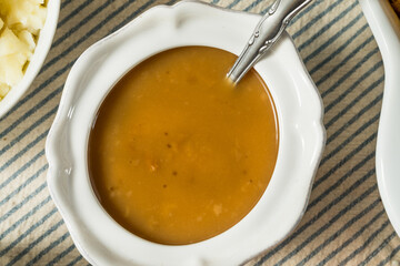 Homemade Thanksgiving Turkey Gravy in a Bowl