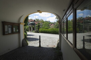 Durchgang am Klosterhof Bernried