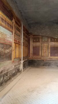 mosa&iuml;ques dans les ruines de la ville de Pomp&eacute;i	