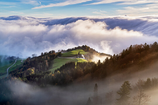  Belchenflue, Berg, Felswand, Ankenballen, bei Eptingen, Jura, Kanton Baselland, Schweiz