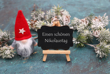 Einen schönen Nikolaustag. Nikolaus mit Grüßen zum Nikolaustag.