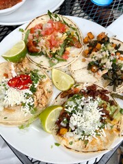 Plate of tacos 