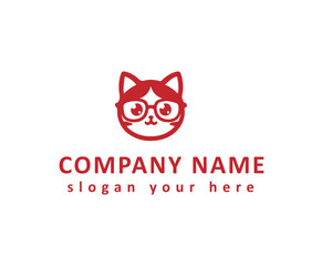 buatkan kalimat singkat tentang logo sapi berserta keywordnya dalam bahasa inggris