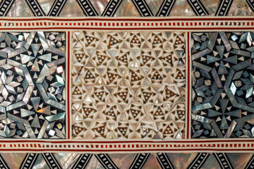 mother of pearl syrian, middle eastern mosaic inlaid geometric pattern box