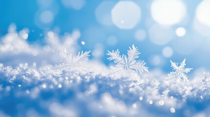 Naklejka premium Snowflakes and ice crystals against a blue sky create a panoramic winter background featuring a beautiful display of seasonal weather
