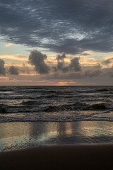 Obraz premium Tyrrhenian Sea. Autumnal sunset