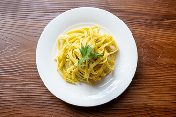 spaghetti with pesto sauce