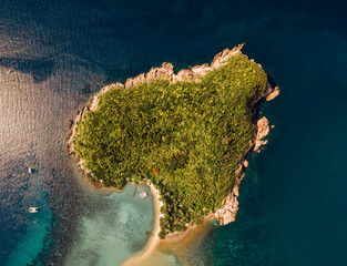 Island in the form of a heart
