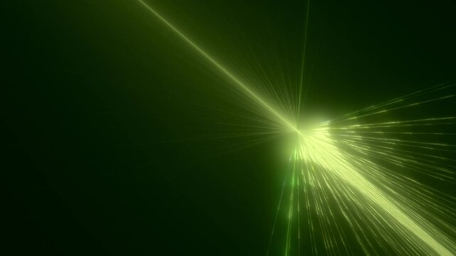helle Lichtstrahlen treffen sich im Zentrum, Mitte, Laser, Energie, Technologie, Verbindung, Internet, Datentransfer, gr&uuml;n
