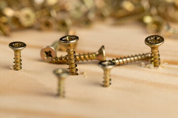 yellow metal self-tapping screws for fixing wooden boards and other wood products