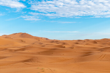 Dunas del desierto de Merzouga en Marruecos