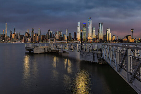 Midtown Manhattan skyline at twilight viewed from Weehawken, New Jersey, USA; Weehawken, New Jersey, United States of America