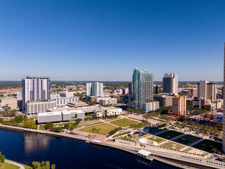 Fototapeta premium Stock phjoto Downtown Tampa on Hillsborough River 2024