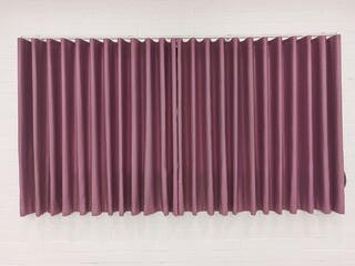 Dusty Rose Pleated Curtains: Elegant and sophisticated, these mauve pleated curtains add a touch of refined style to any room. Perfect for adding privacy and a soft, diffused light. 
