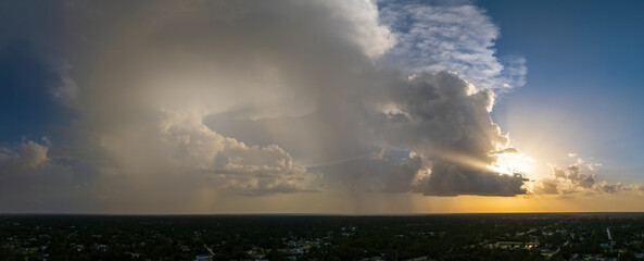 Heavy rainfall over Florida suburbs during summer thunderstorm