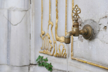 This Elegant Vintage Water Faucet has a decorative wall design that enhances aesthetics