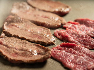 Grilling steak on a griddle