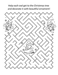 Winter holidays maze game. Help each owl find way to Christmas tree and bring beautiful ornaments to decorate it. Black and white, printable.
