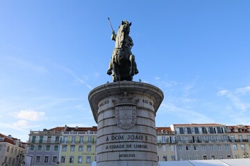 Statue équestre du roi Jean 1er sur la place de Figueira, ville de Lisbonne, Portugal