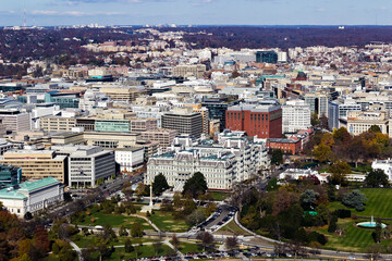 Fototapeta premium Bird'e eye late fall view overlooking the Eisenhower Old Executive Office Building & Foggy Bottom, Washington DC