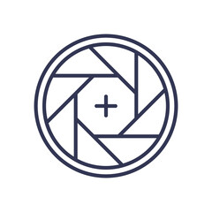 Magnifying glass over brain symbolizes focus and concentration.