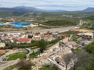 View of the city of Knin from the ancient fortress of Knin, Croatia - Blick auf die Stadt Knin von...
