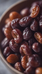 Obraz premium Raisin grain in bowl closeup view vertical