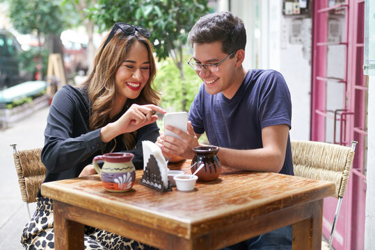 Happy Couple with phone 