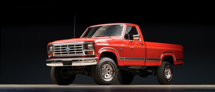 Portland, OR, USA
October 25, 2024
1985 Ford F150 XLT Lariat