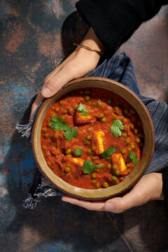 Classic Matar Paneer with Peas and Naan Bread