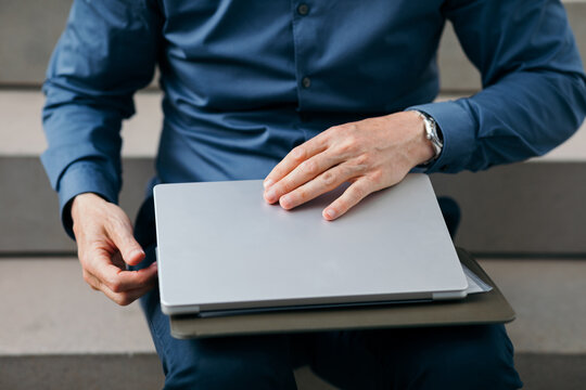 Man with laptop