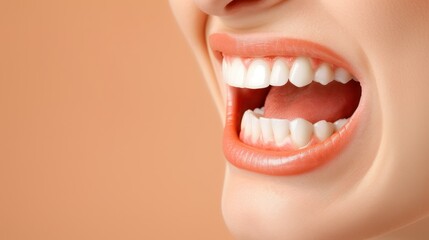 Obraz premium A closeup of an unsatisfied person gritting their teeth, expressing negativity against a soft beige background.