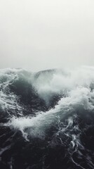 Obraz premium Ocean Wave in the Mist.